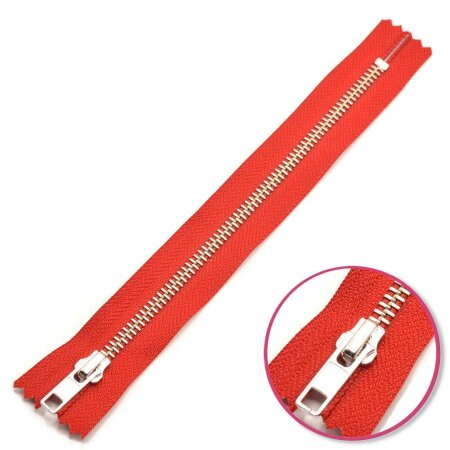 Zipper Red 20cm Non Seperable Silver YKK (0573986-519)